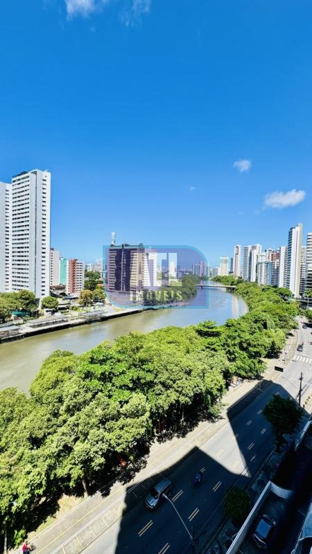 Apartamento 4 Dormitórios