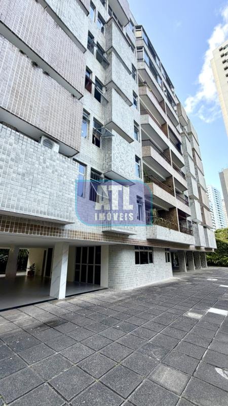 Apartamento 4 Dormitórios